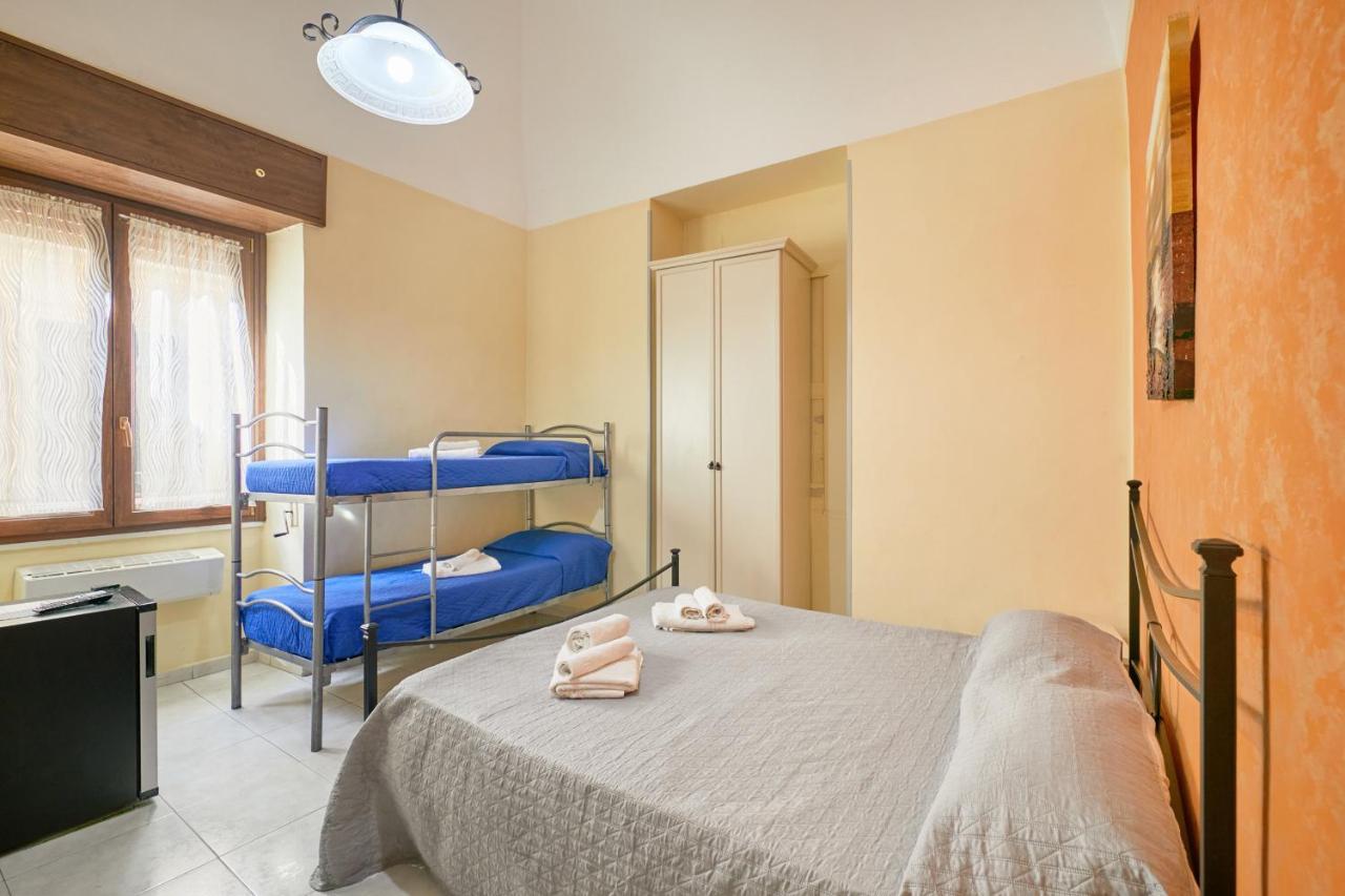 Centro Storico Rooms Галиполи Екстериор снимка