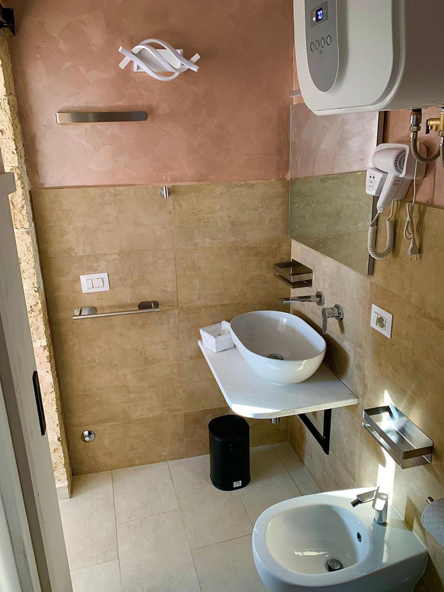 Centro Storico Rooms Галиполи Екстериор снимка